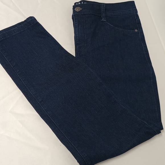 Style & co. Size 12 petite Slim leg high rise 11" dark blue jeans EUC. - Picture 10 of 11